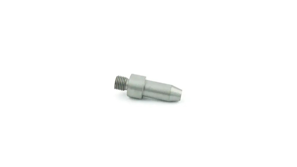 Hard metal nozzle with threaded connection